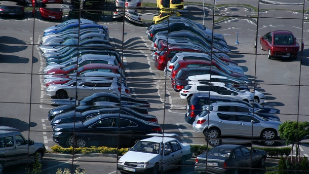 Повишение на продажбите на нови автомобили в ЕС през ноември, но при техен спад у нас
