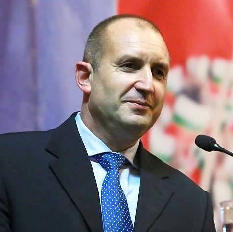 Румен Радев отказва да състави правителство преди 22 януари