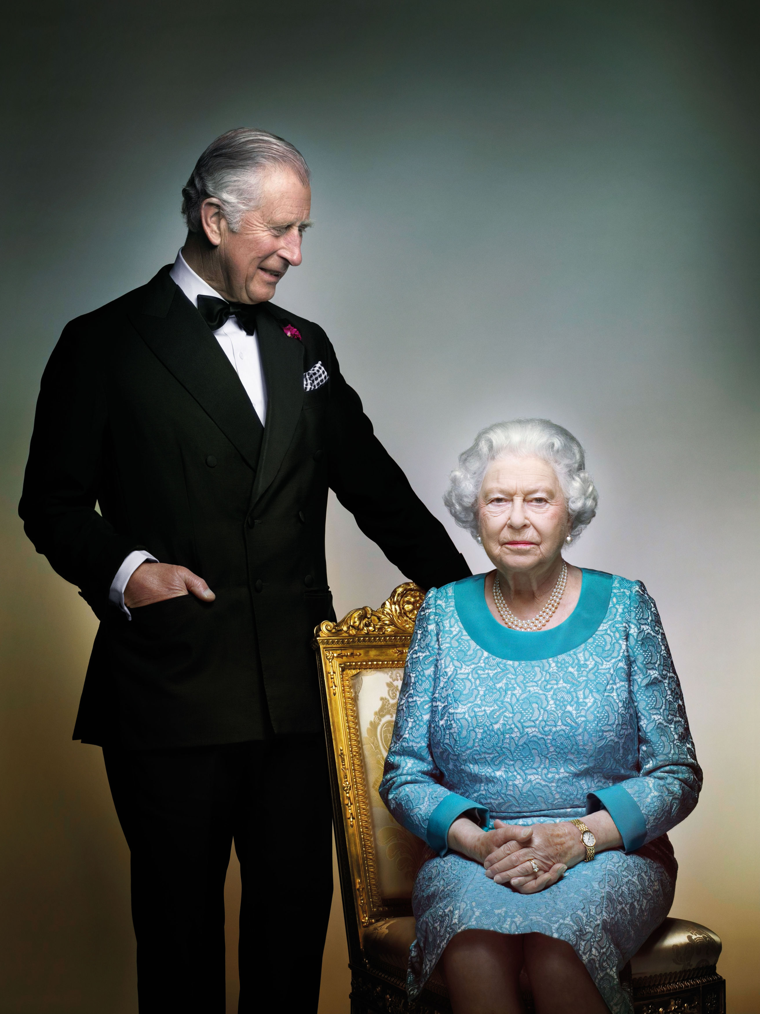 Кралица Елизабет II и принц Чарлз