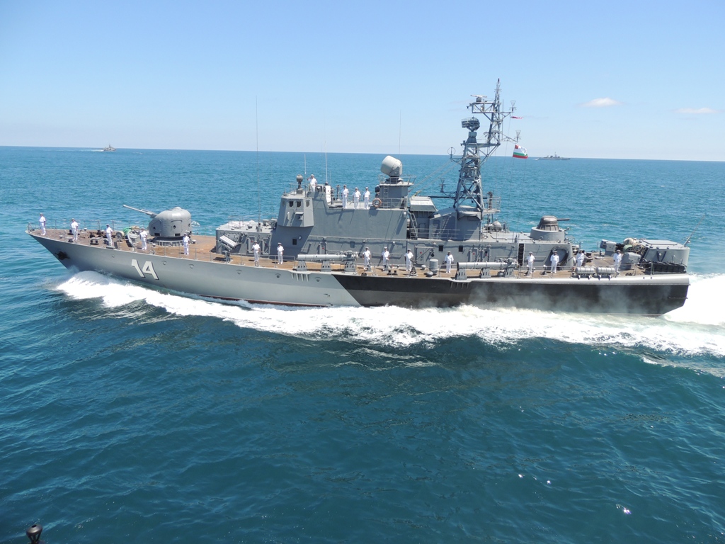 Моряците от ”Бодри” взеха приза ”Екипаж на годината” на ВМС