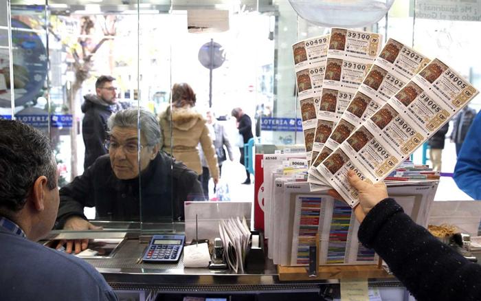 Комунистическата партия в Испания спечели 56 млн. от лотария