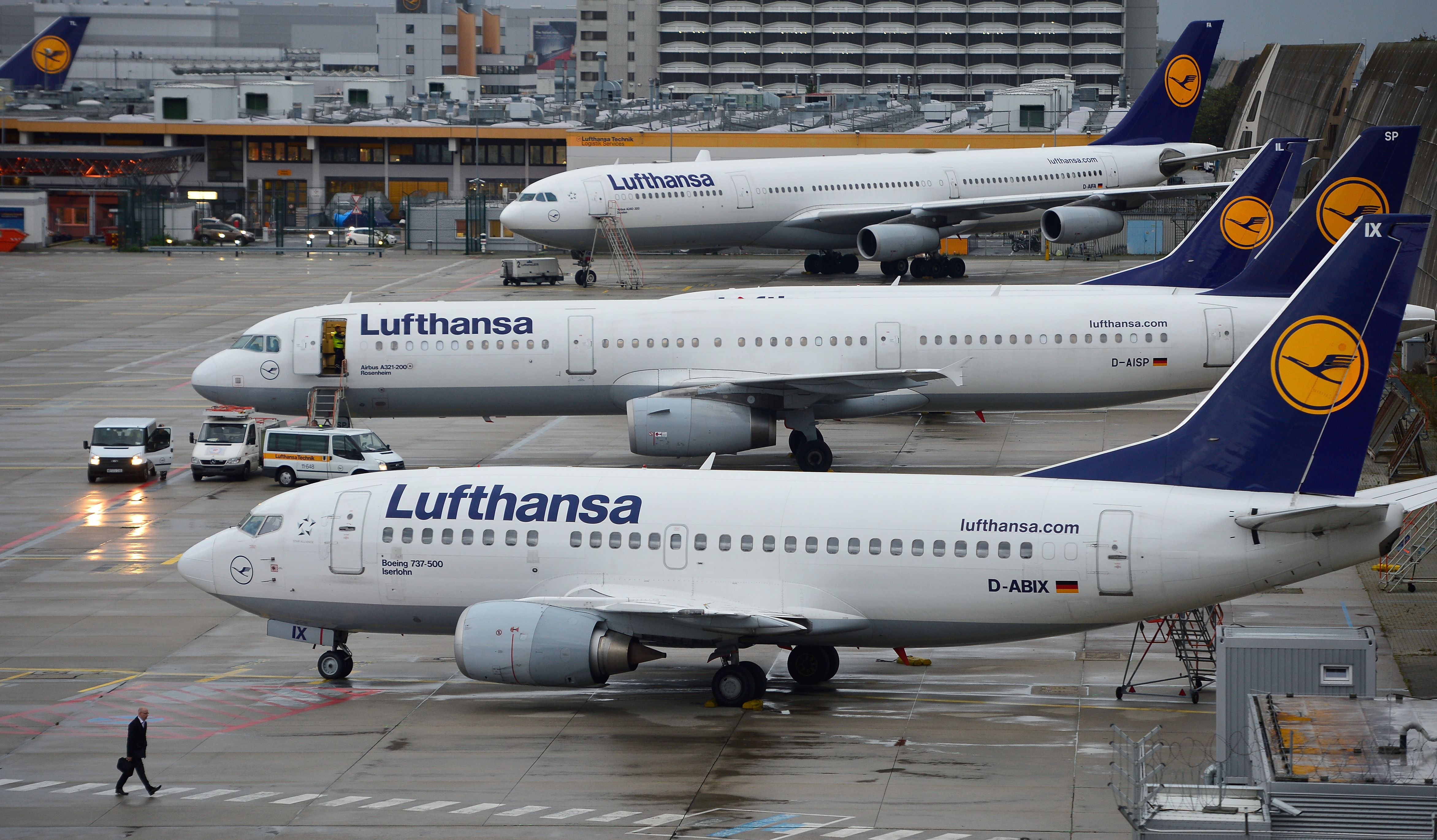 Lufthansa възобновява полетите след стачната вълна