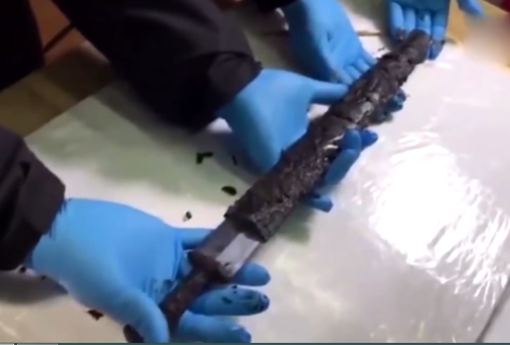 Откриха меч на 2300 г. - още остър и блестящ (видео)