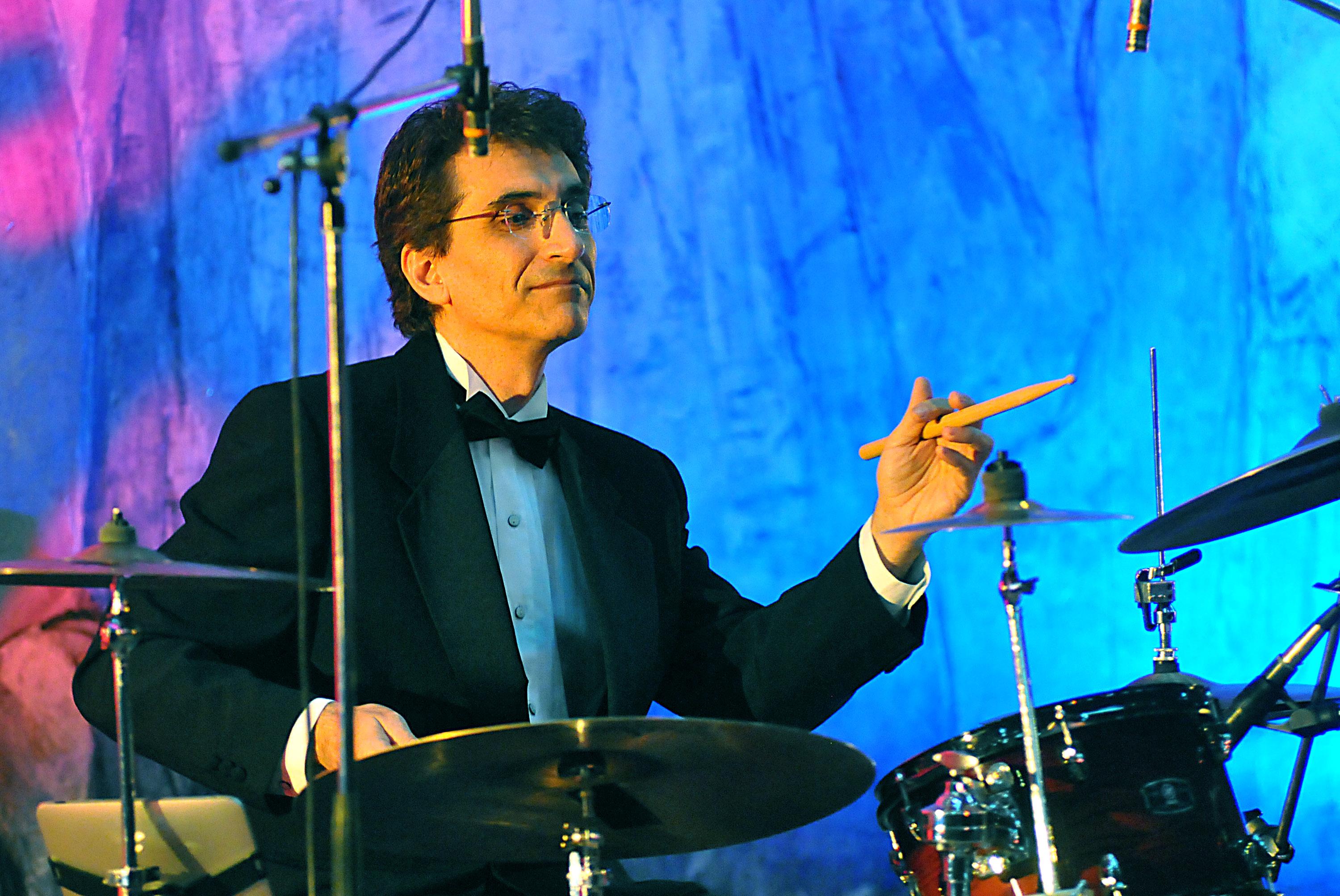 Стоян Янкулов-Стунджи е най-изявеният български музикант-перкусионист