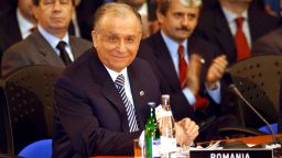 Почина бившият румънски президент Йон Илиеску