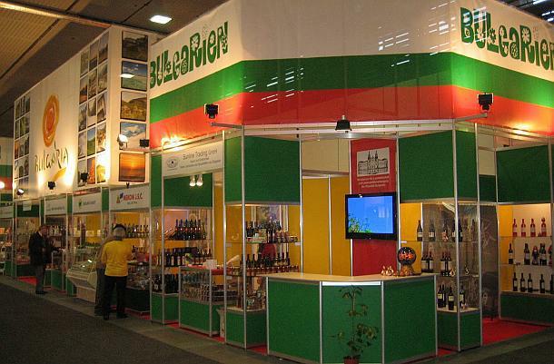 Над 10 български фирми участват със свои продукти в световно изложение за земеделие и храни