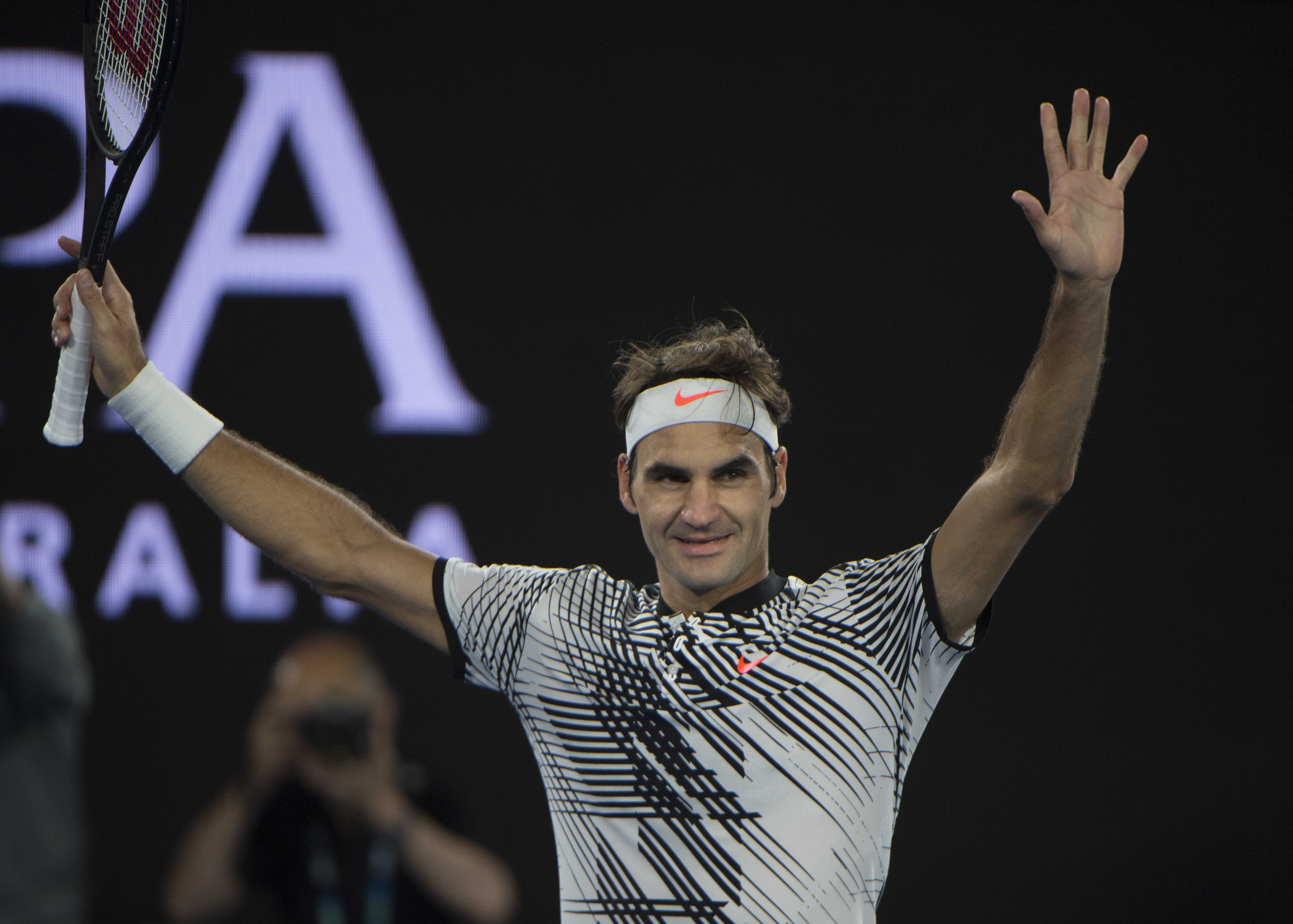 Роджър Федерер направи успешен старт на турнира по тенис в Дубай с награден фонд 2,62 милиона долара.