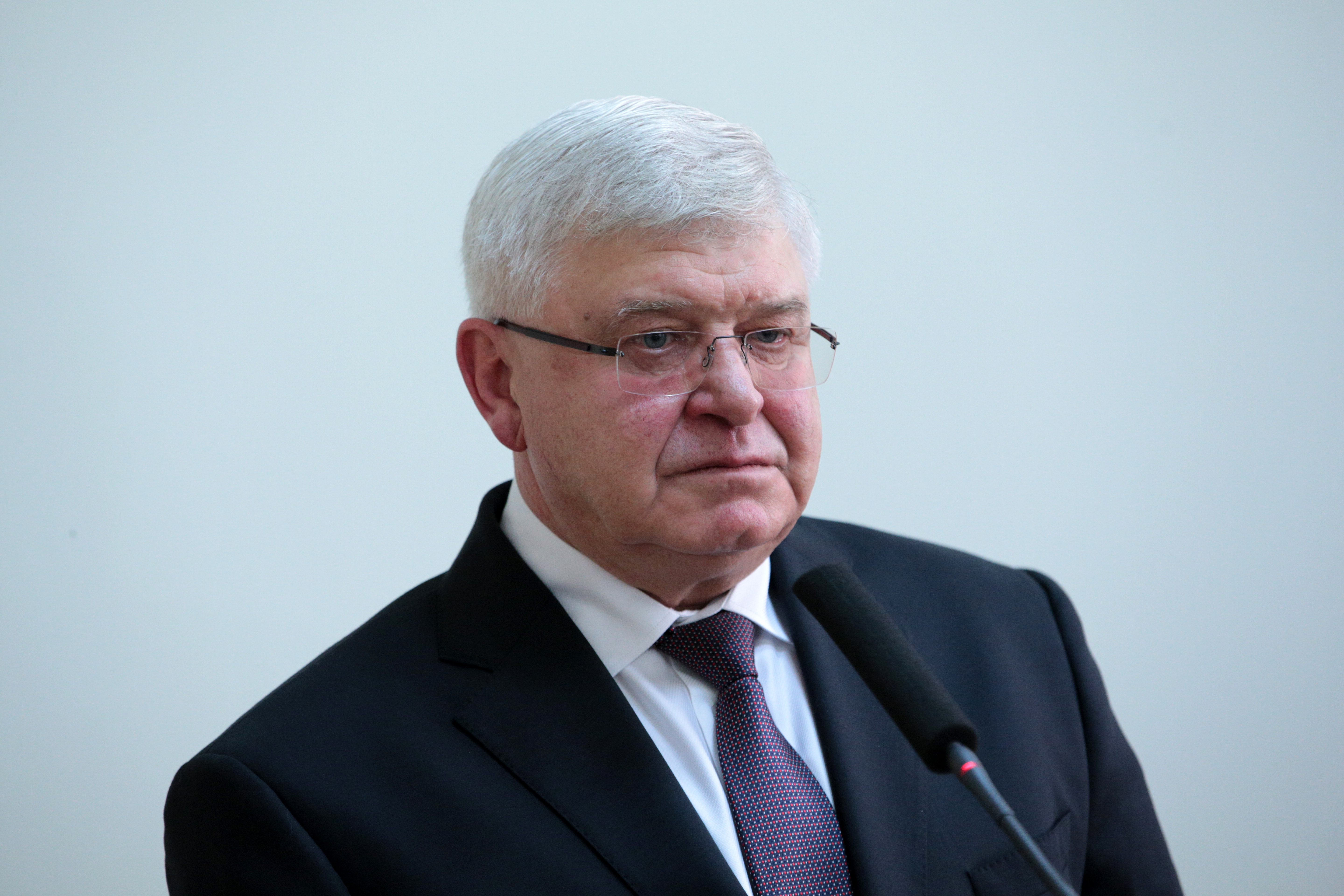 Служебният министър на финансите Кирил Ананиев