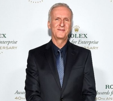 Камерън: "Завърших сценария на Аватар 5"