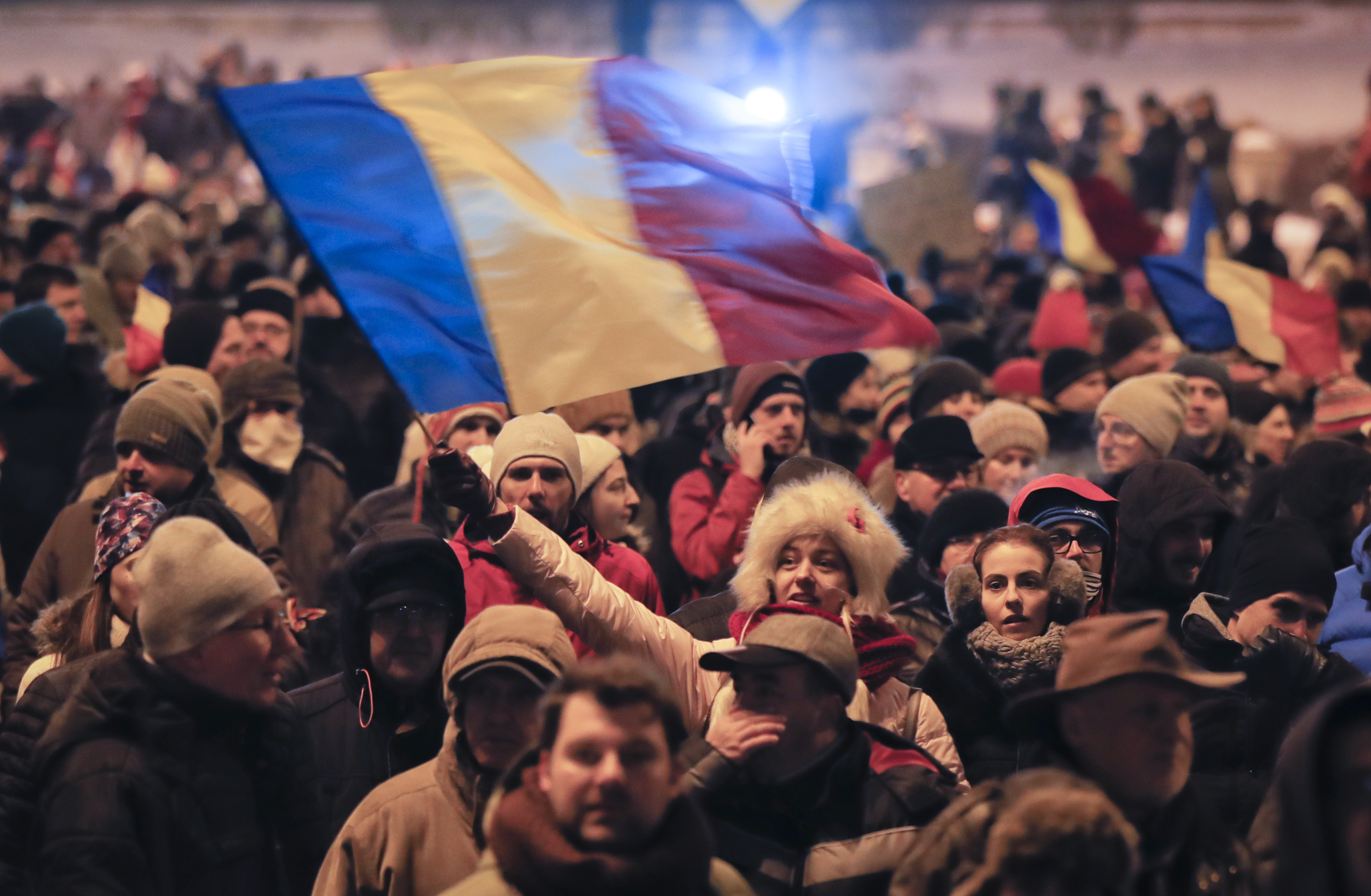 Осъдиха много политици и бизнесмени в Румъния
