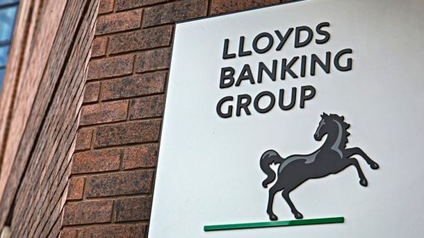 Британското правителство намали дела си в Lloyds Banking Group до малко под 5 на сто