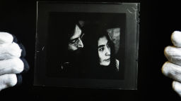 Любовната история на Джон Ленън и Йоко Оно ще бъде увековечена във филм
