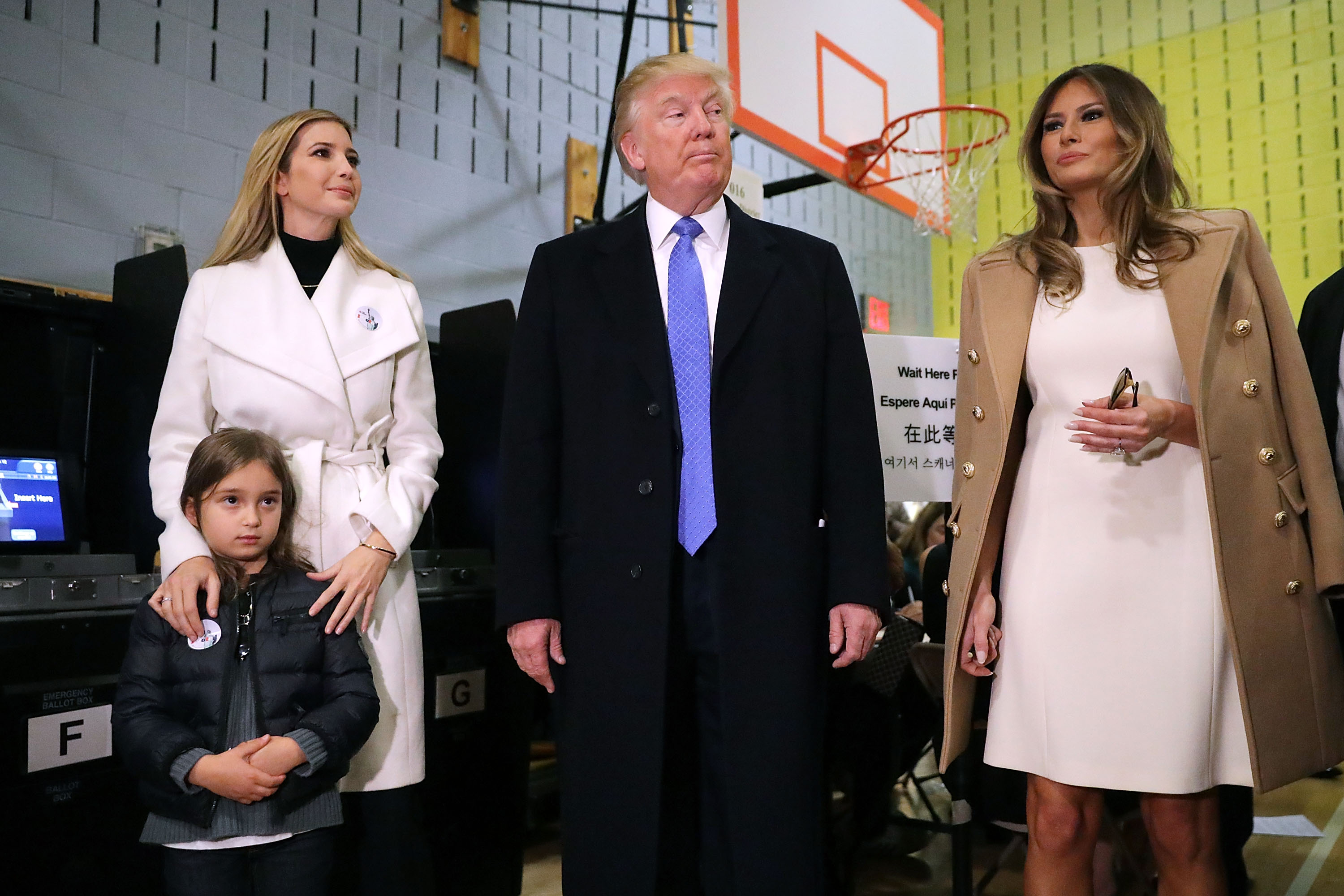 Иванка Тръмп с дъщеря си Арабела, Доналд Тръмп и Мелания Тръмп