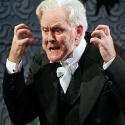 Джон Литгоу става част от екипа на Pitch Perfect