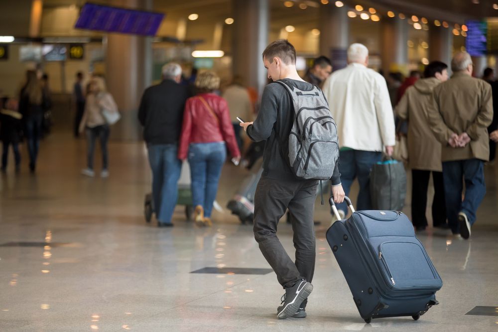 Задръствания и хаос по летищата: Милиони британци са в капана на великденските пътувания 