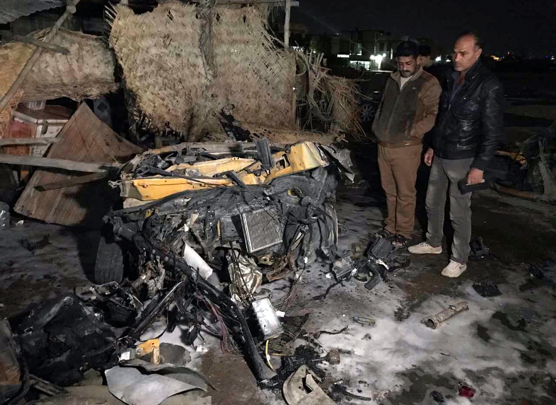 Атентат с кола бомба в Багдад уби най-малко 55 души