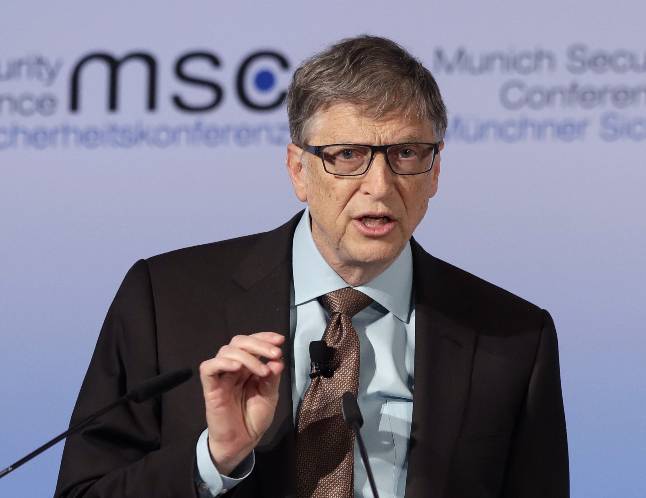 Бил Гейтс призова на канференцията по сигурността в Мюнхен за бързи действия срещу евентуална световна пандемия от типа на Ебола