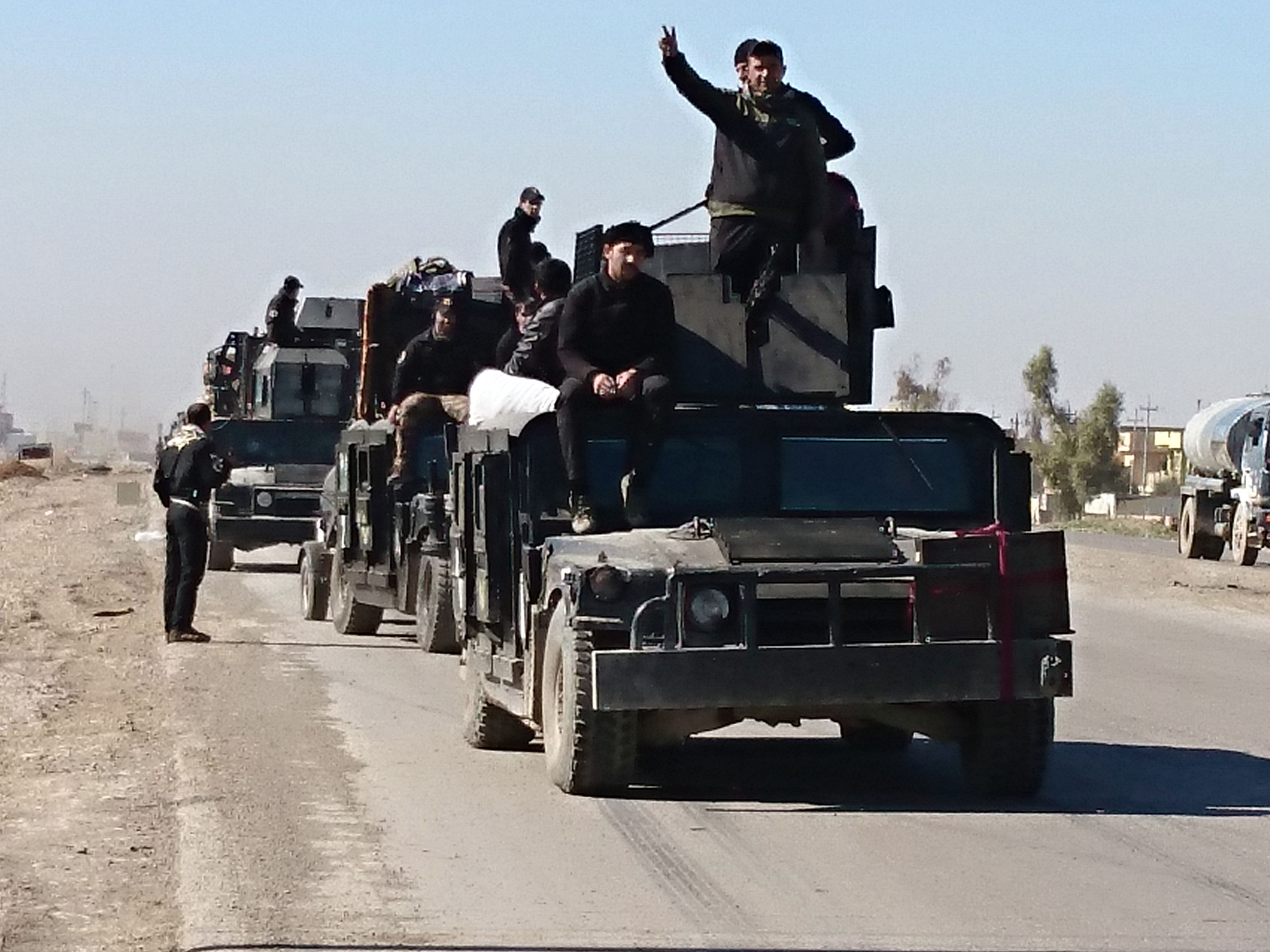 Иракски антитерористични части се събират за настъпление против държаната от ИДИЛ западна част на Мосул