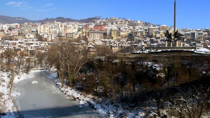 Рекорден брой жилища продават частните съдебни изпълнители във Велико Търново