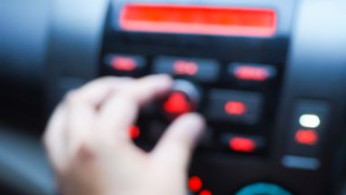 Твърденията за подслушвания без нито едно доказателство са груба манипулация