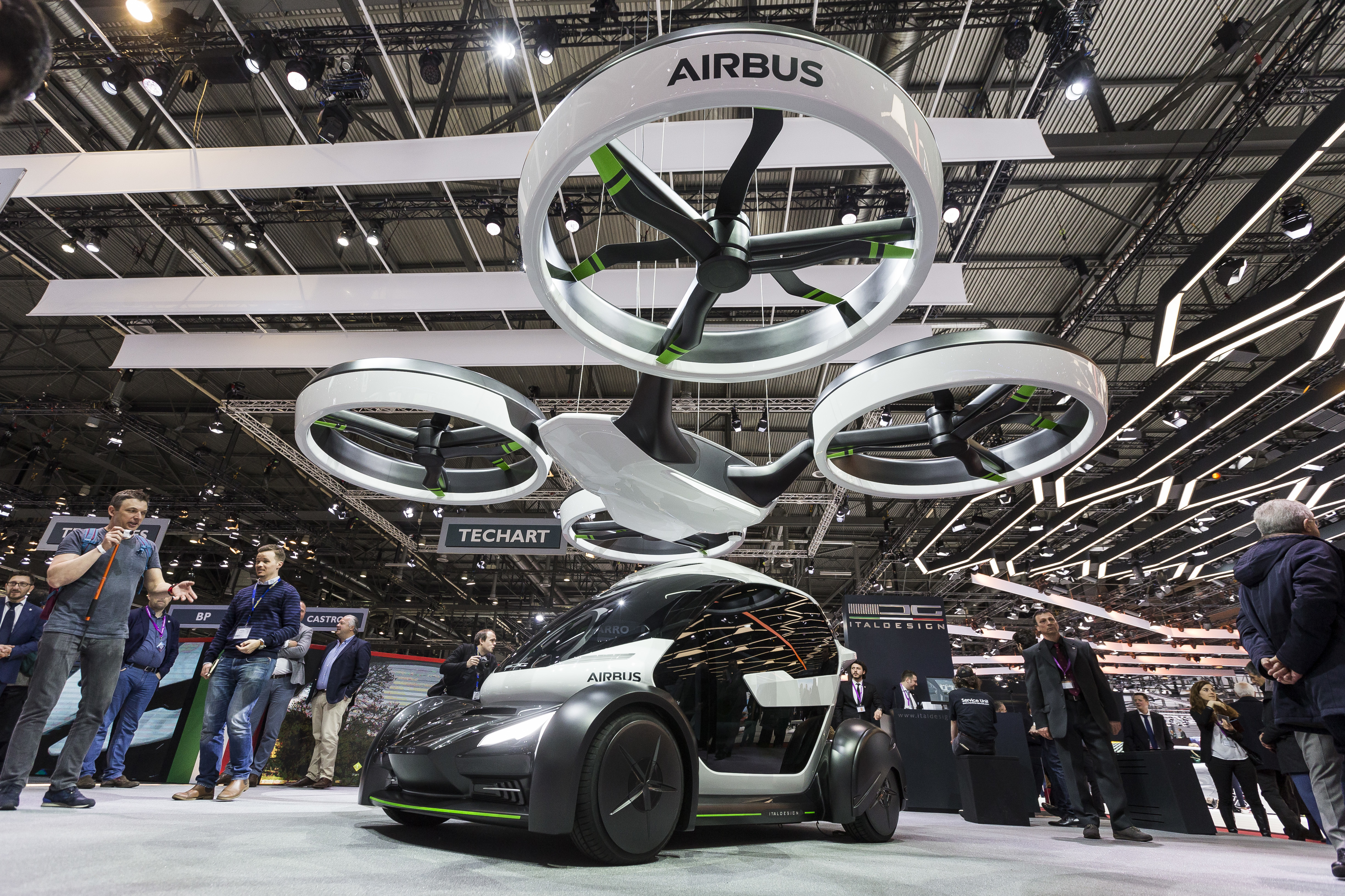 ”Поп.ъп” се нарича засега разработката на ”Еърбъс” за летящ автомобил, представена вчера в Женева
