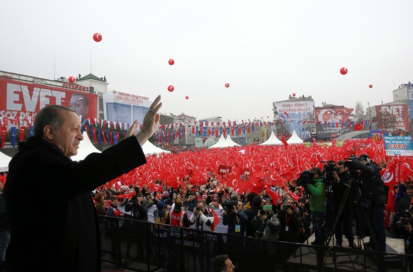 Турският президент Реджеп Ердоган на митинг в Истанбул
