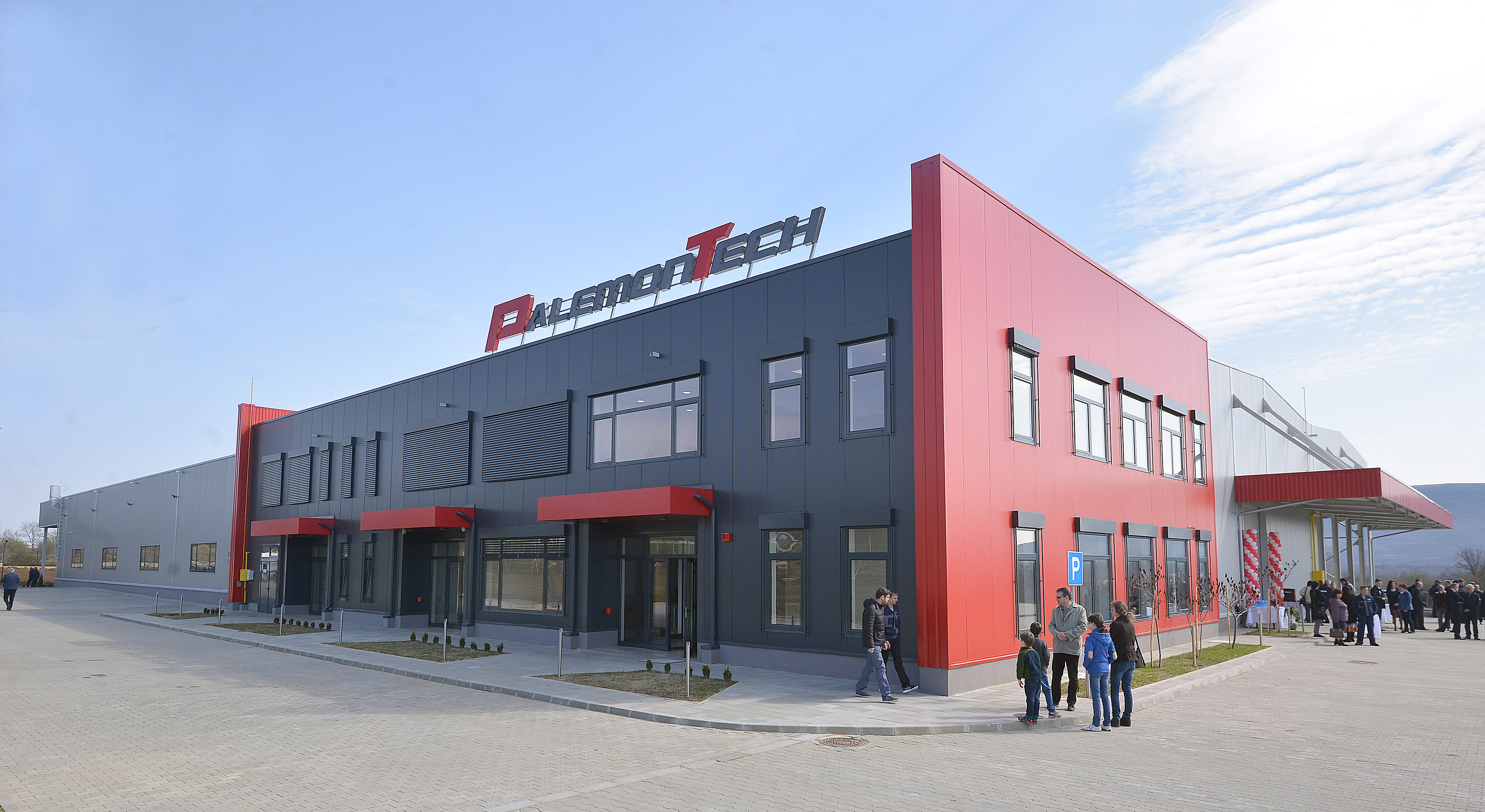 Нов завод за метални и мрежести палети на швейцарската фирма „Палемонтех“ бе открит в Монтана