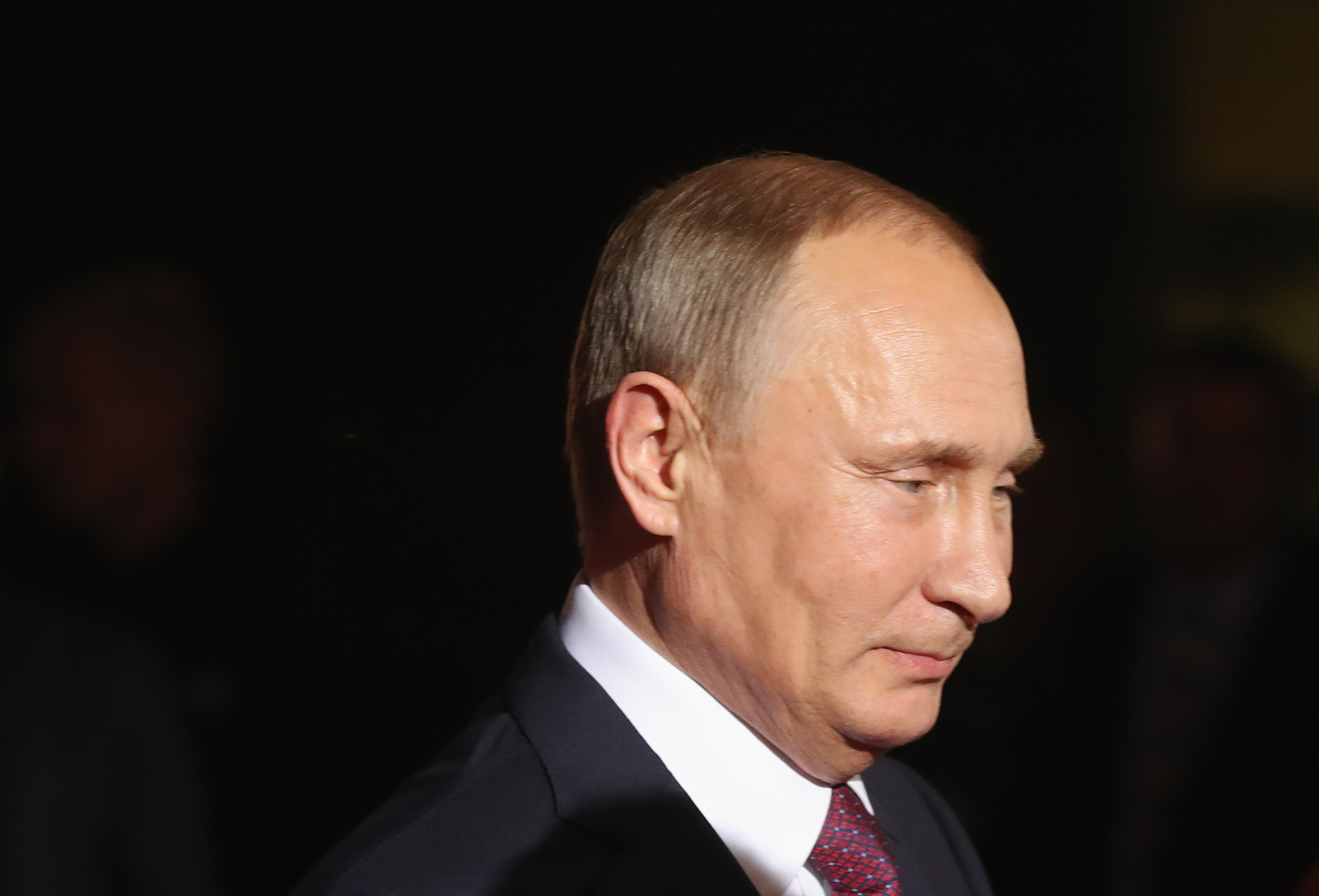Владимир Путин обеща помощ на малките стопанства и фирми