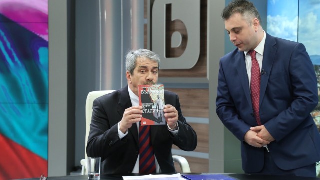 Бурен скандал в ефир между Евгений Михайлов и човек на ВМРО