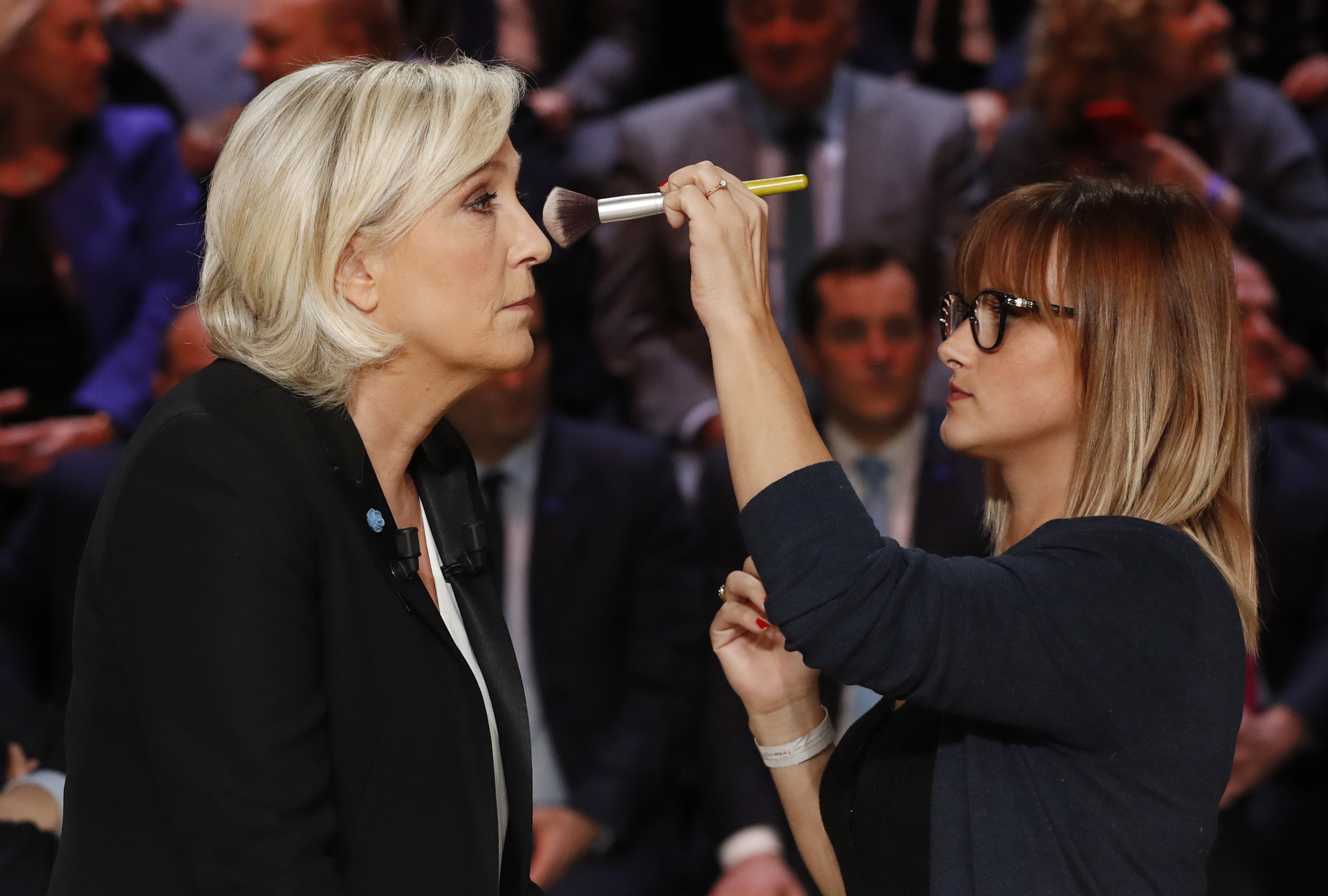 Всички атакуваха Льо Пен в диспут пред изборите във Франция