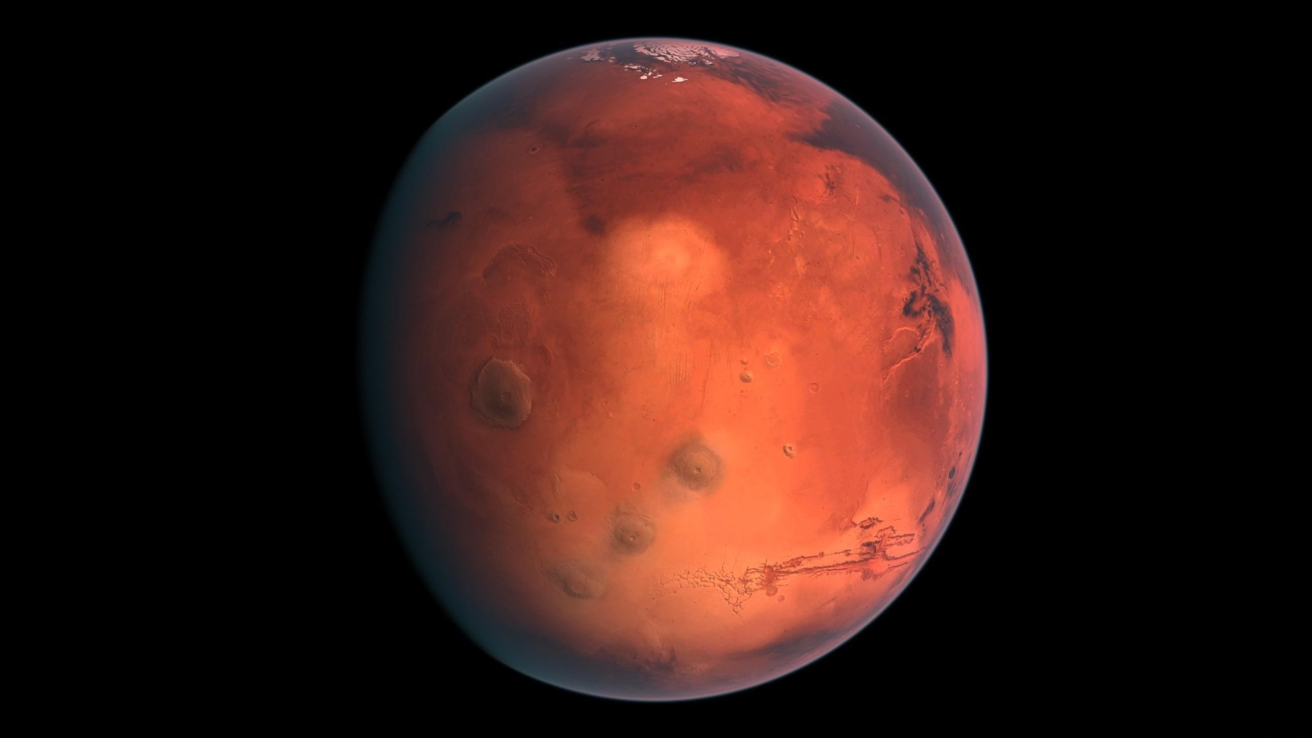 Полет над Марс (обновено видео)