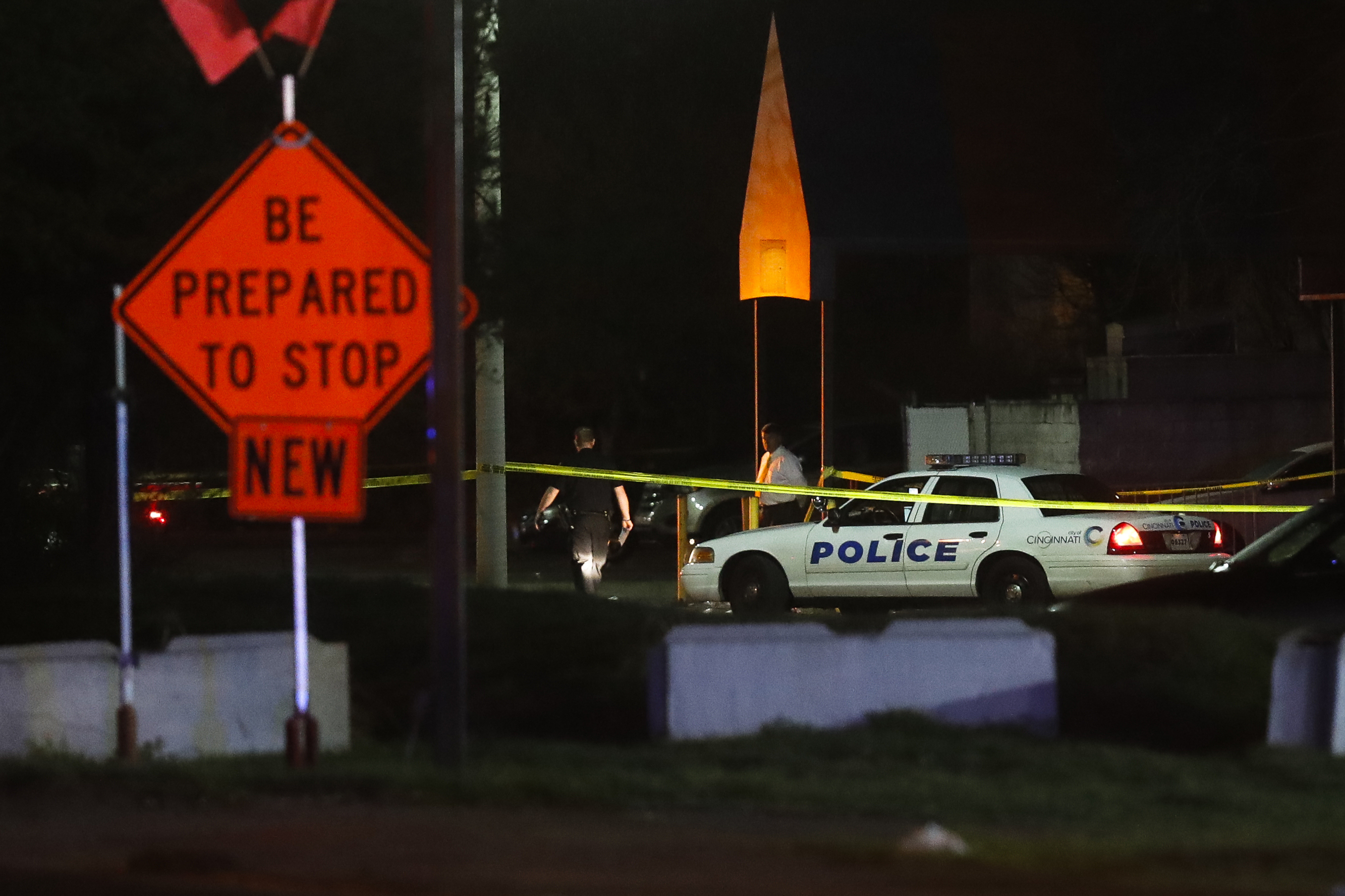 1 убит и 15 ранени при стрелба в нощен клуб в Охайо