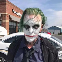 Жокера на живо по улиците в Щатите