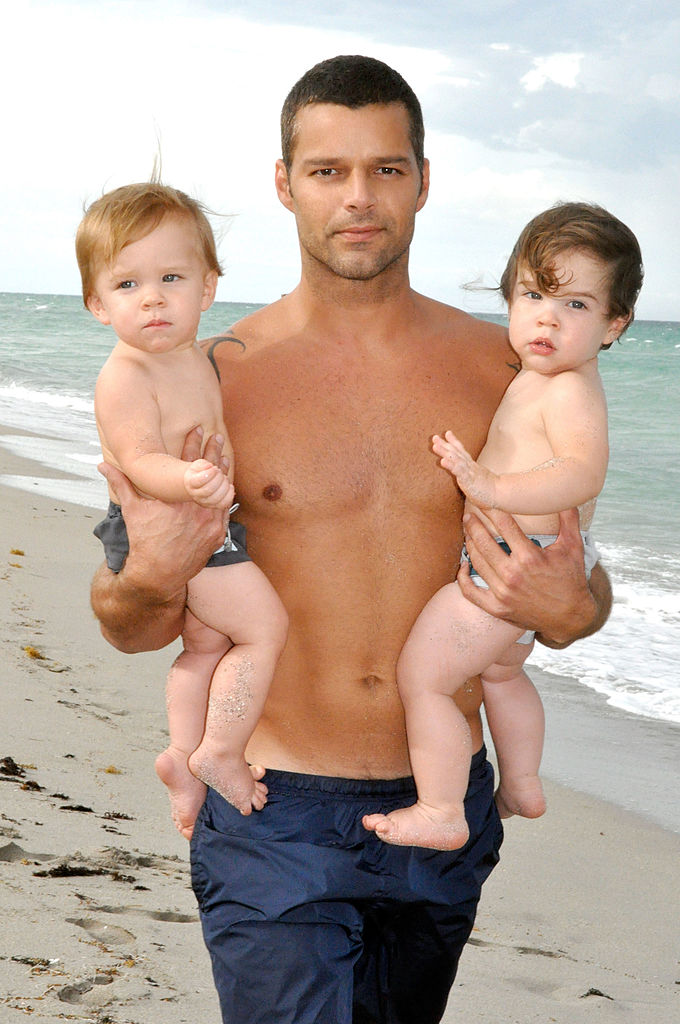 Рики Мартин с децата си Матео и Валентино
