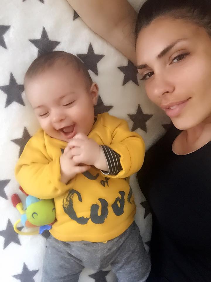 Златка Димитрова със сина си Мирослав