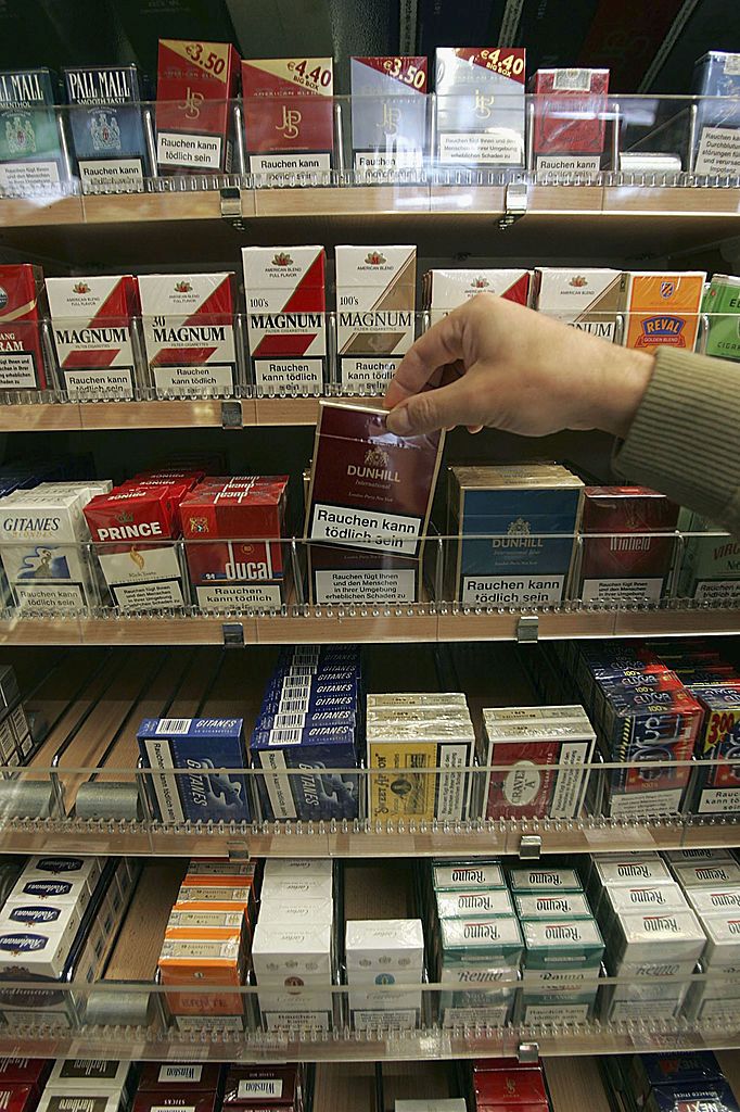 Предлагат да не се виждат цигарите в магазините