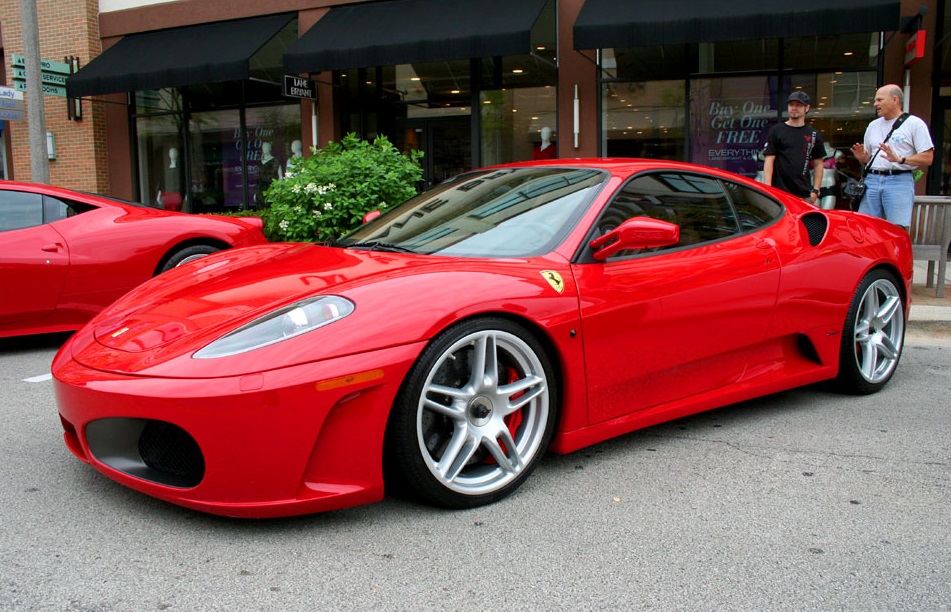 Ferrari предлага 15-годишна гаранция