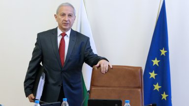 Бившият служебен премиер председател на НС и депутат от НДСВ