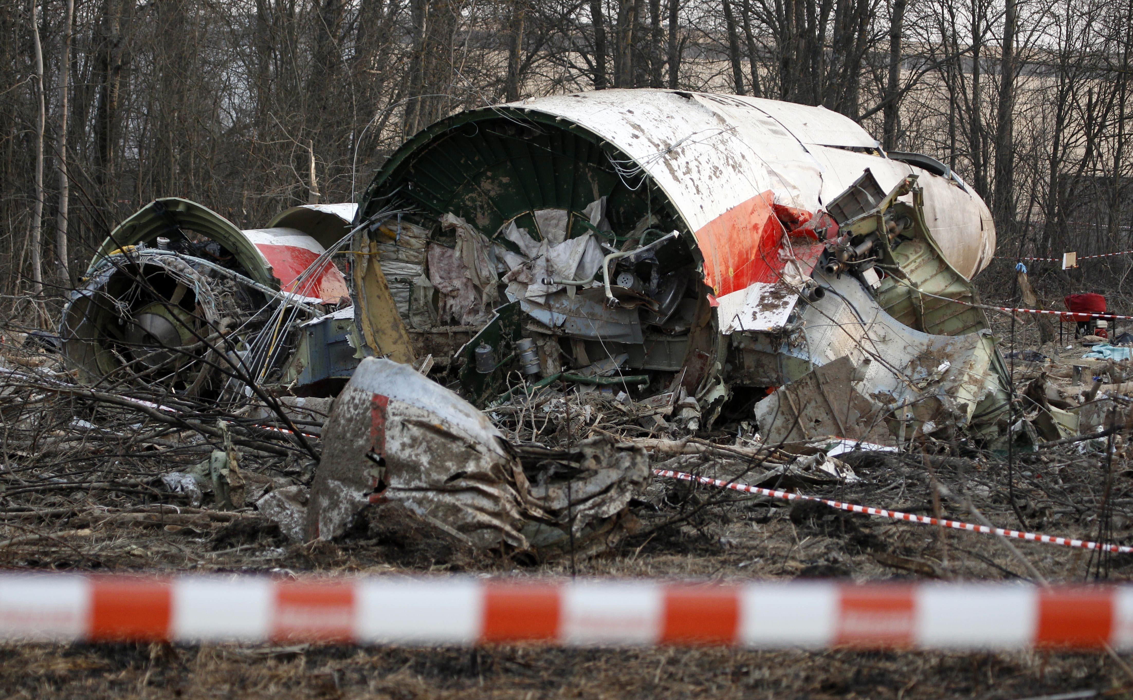 На мястото на самолетната катастрофа в Смоленск през 2010 г.