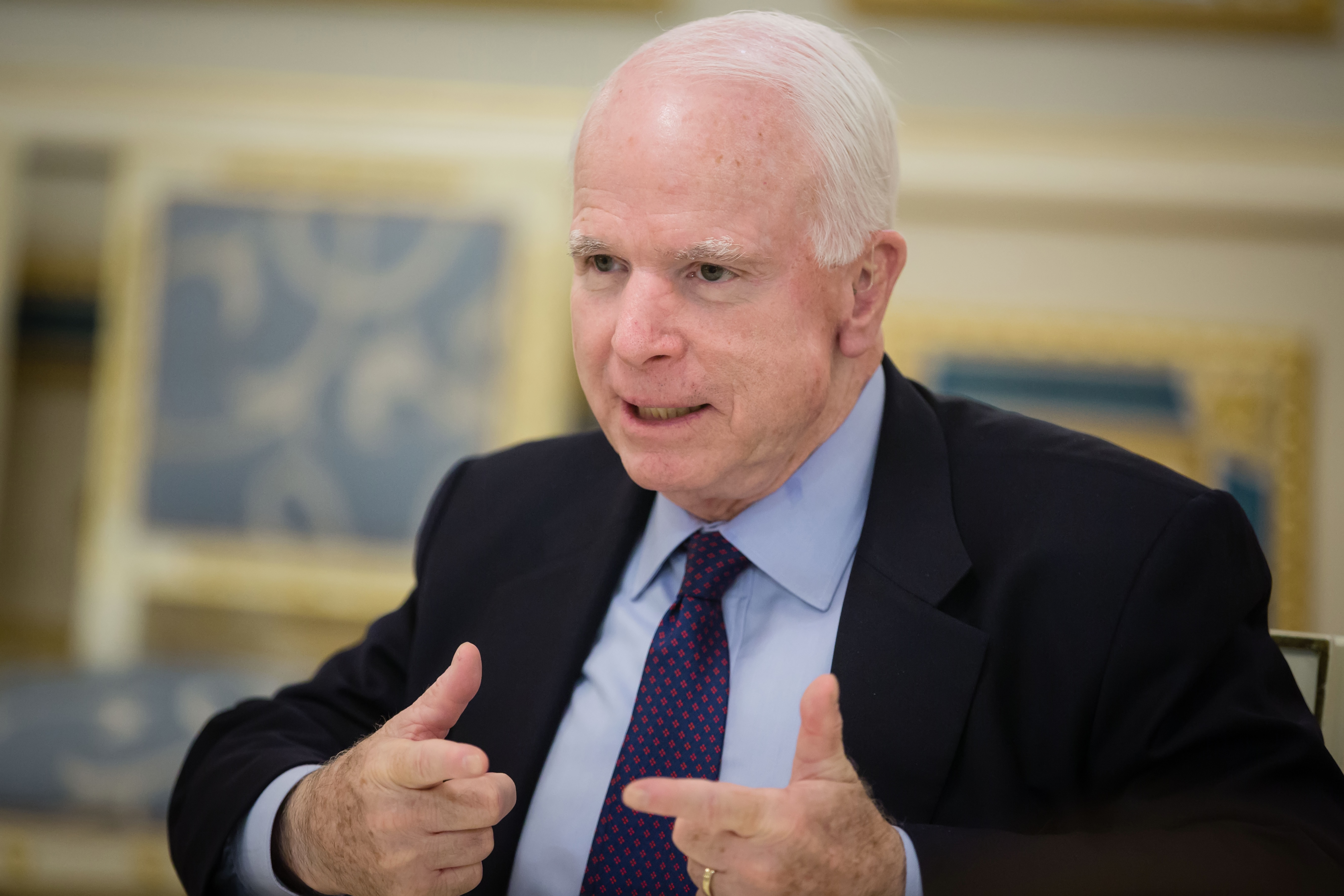 Откриха мозъчен тумор на влиятелния US политик Джон Маккейн