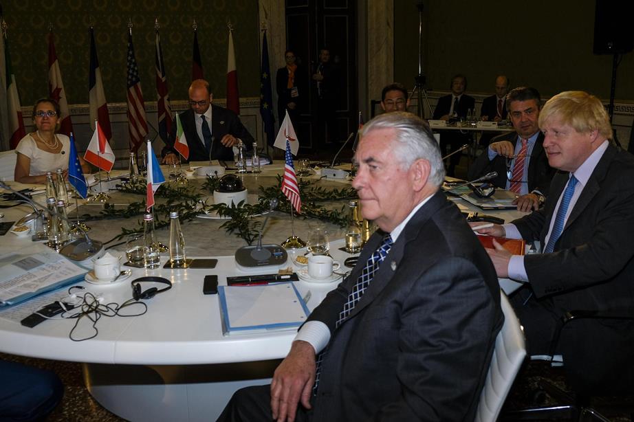 Г-7: Привличане на Русия за мирното решаване на сирийската криза