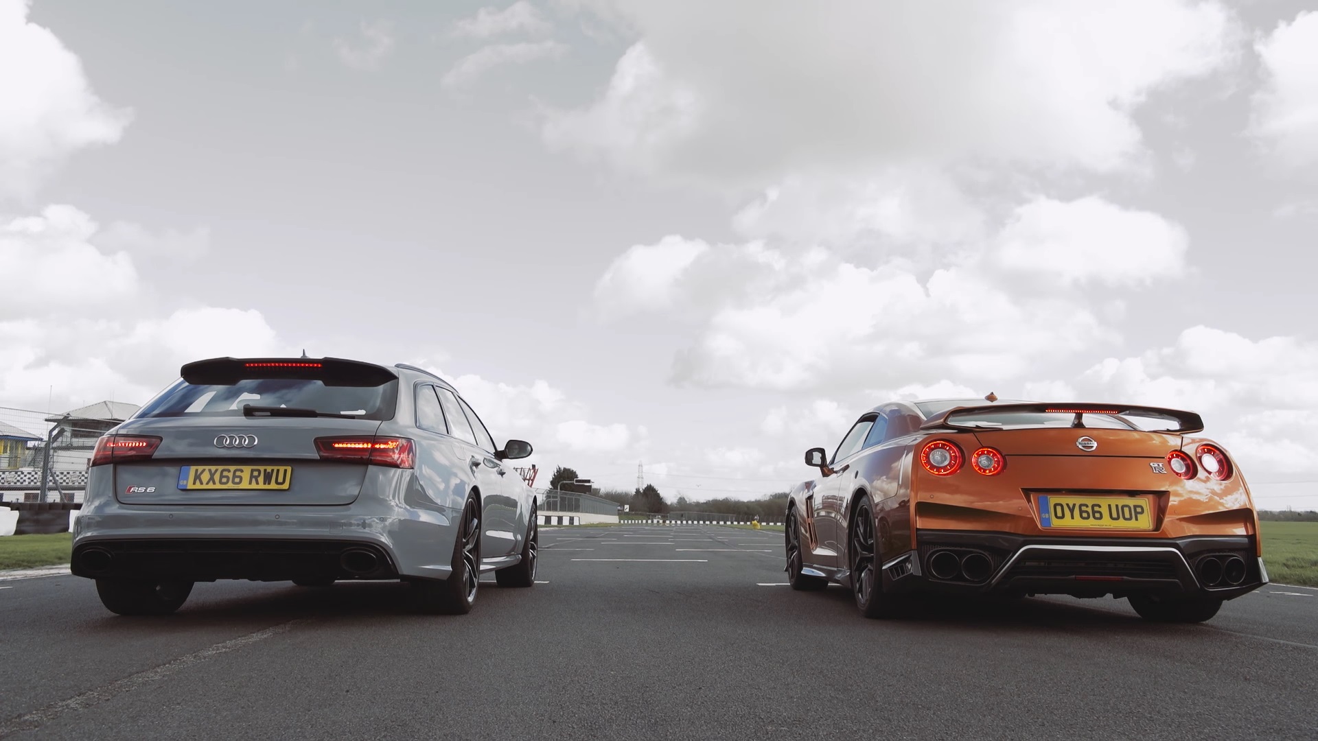 Nissan GT-R срещу Audi RS6 (видео)