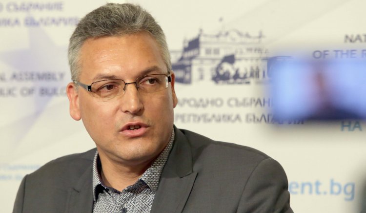 Жаблянов към Борисов: Не подписвайте договора с Македония