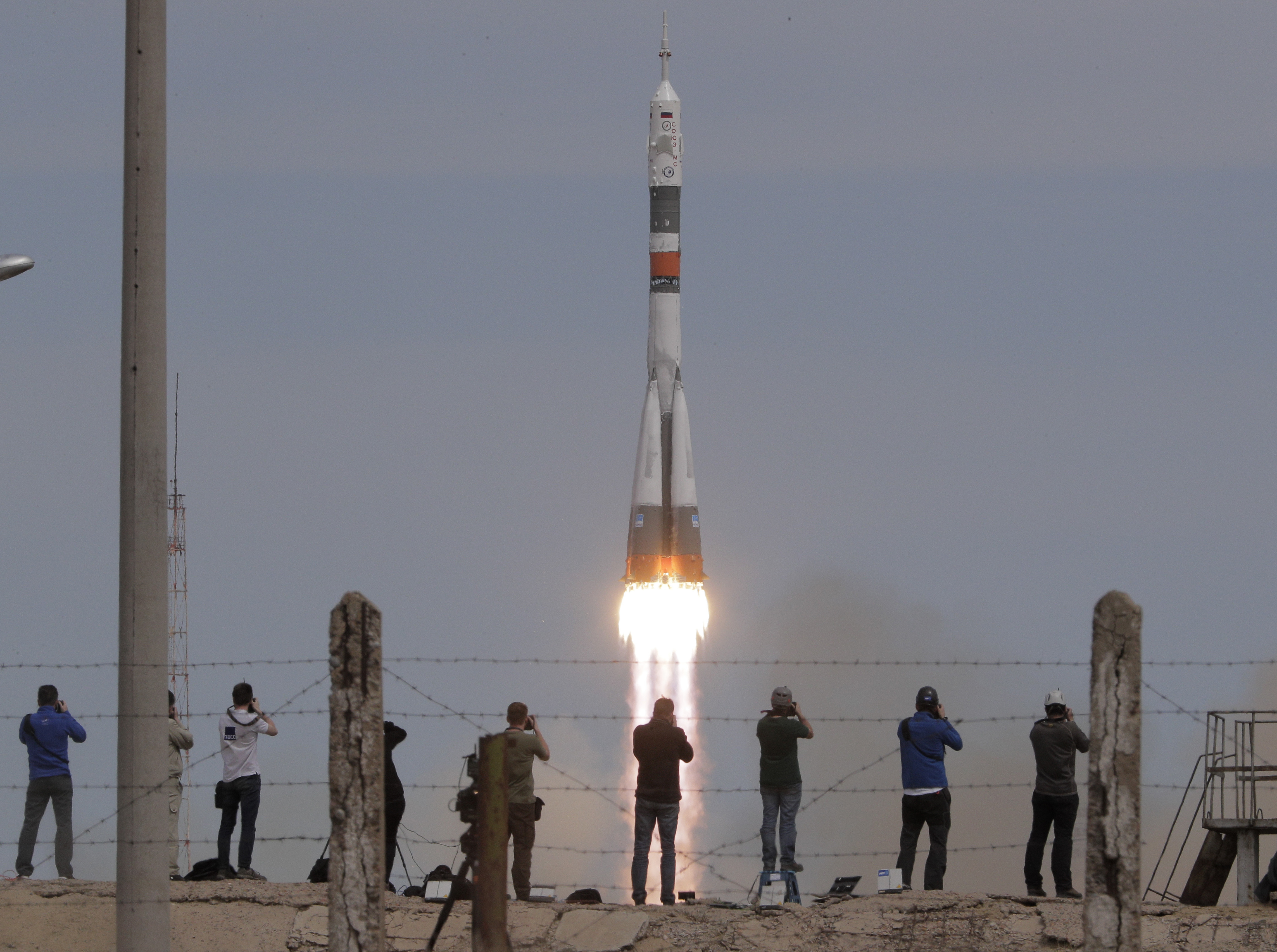 Изстрелването на ”Союз МС-04”
