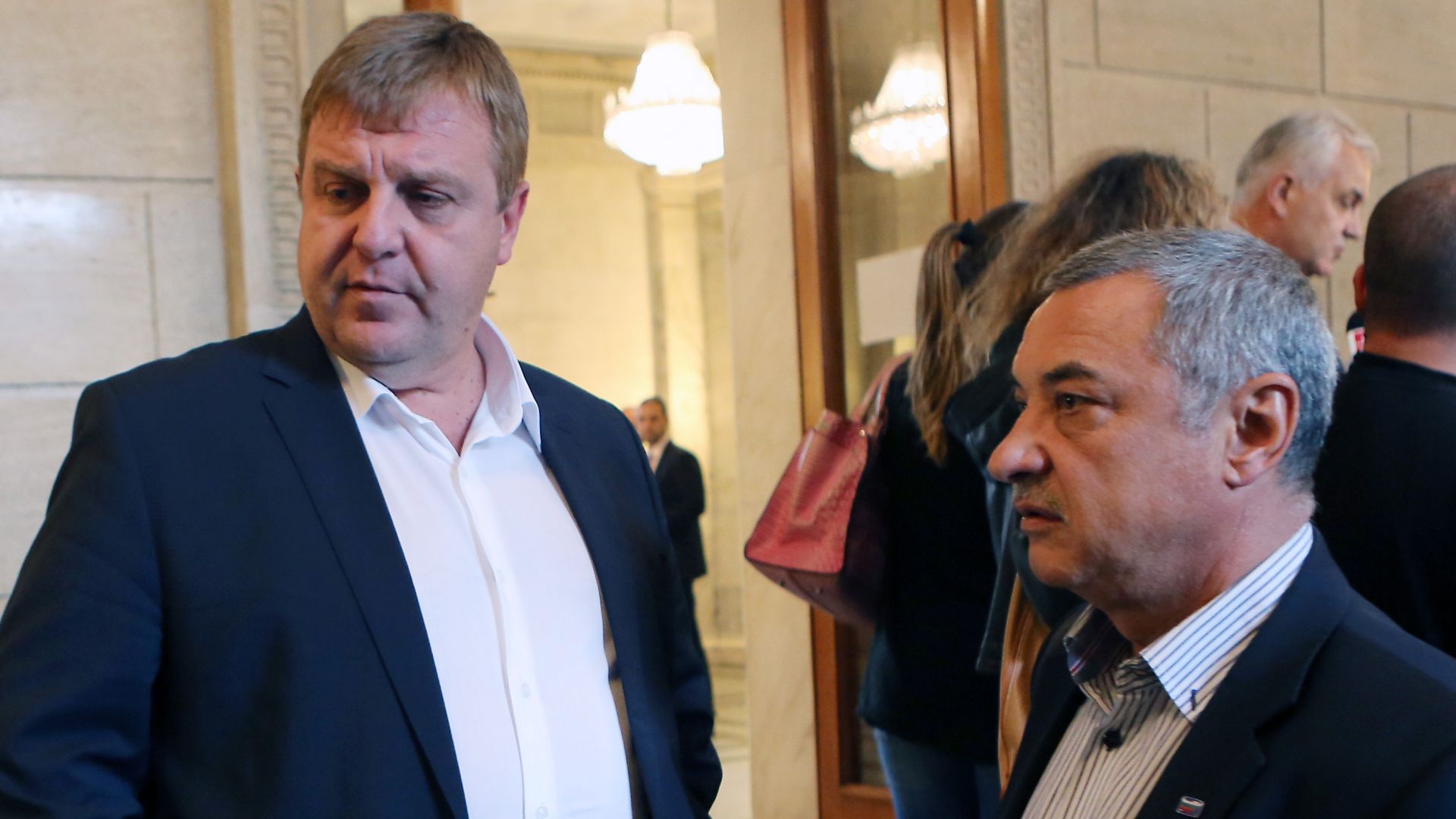 Поведение като снощното на Сидеров в БНТ е недопустимо Категорично