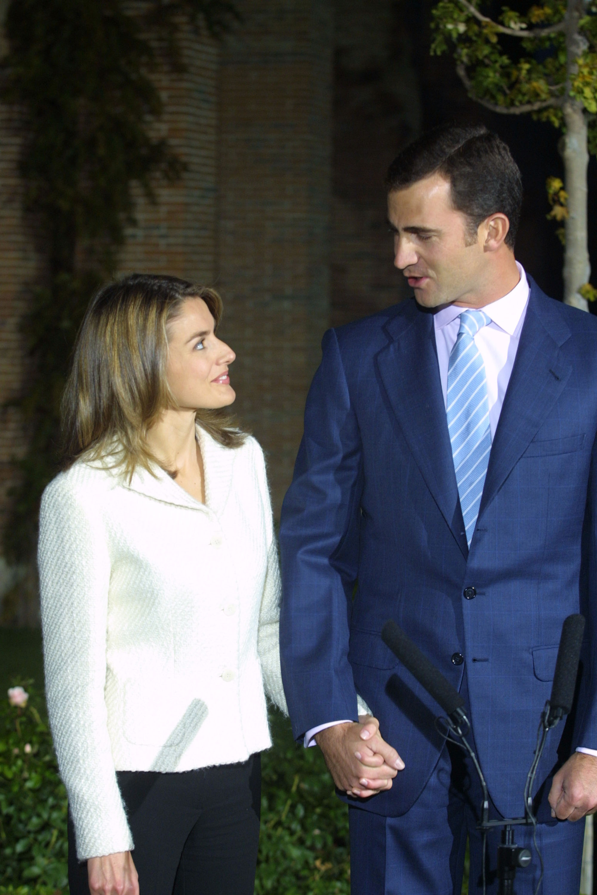 Принц Фелипе и Летисия обявяват годежа си (2003)