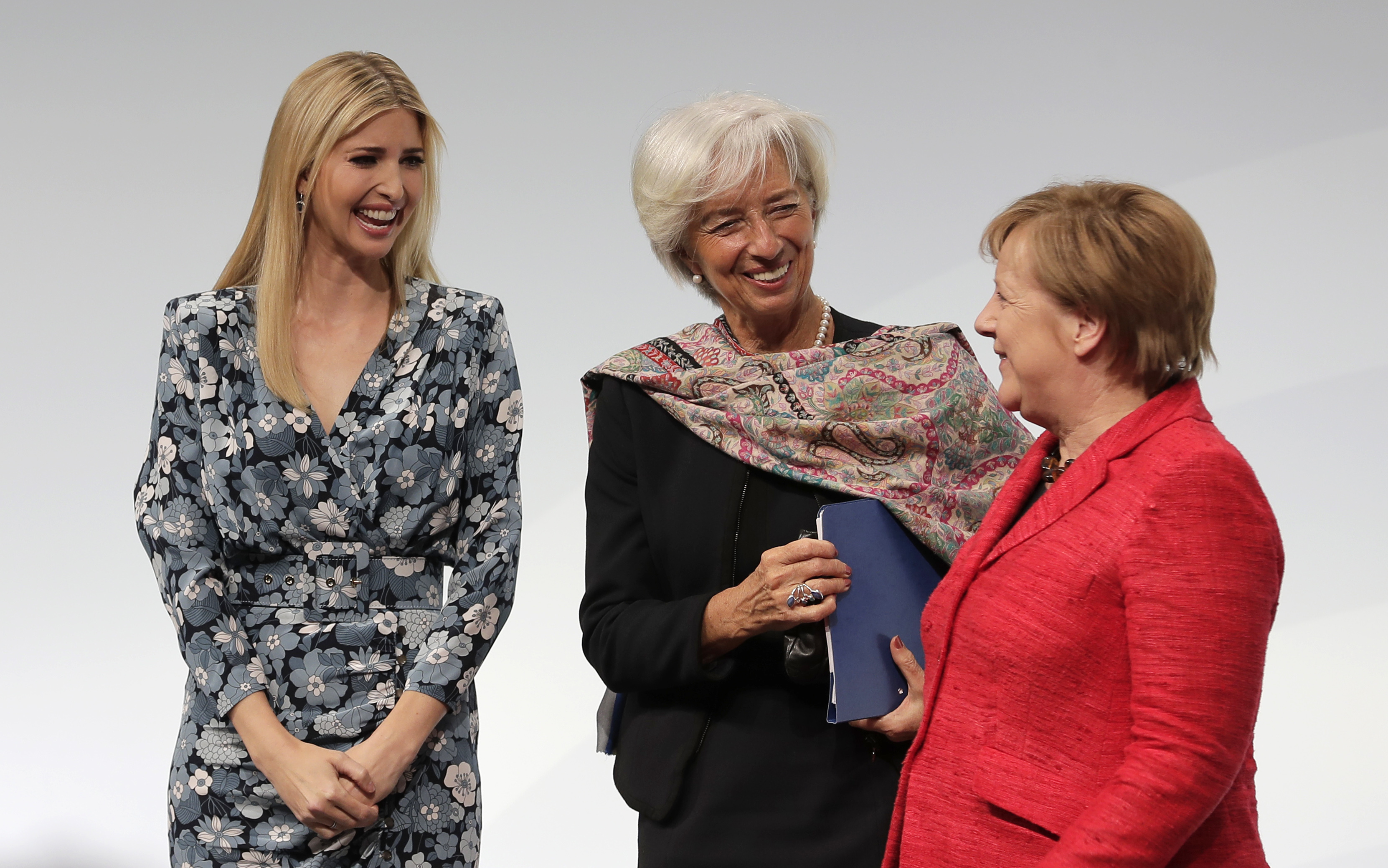 Иванка Тръмп, Кристиян Лагарад и Ангела Меркел на срещата на върха ”Жените 20” в Берлин