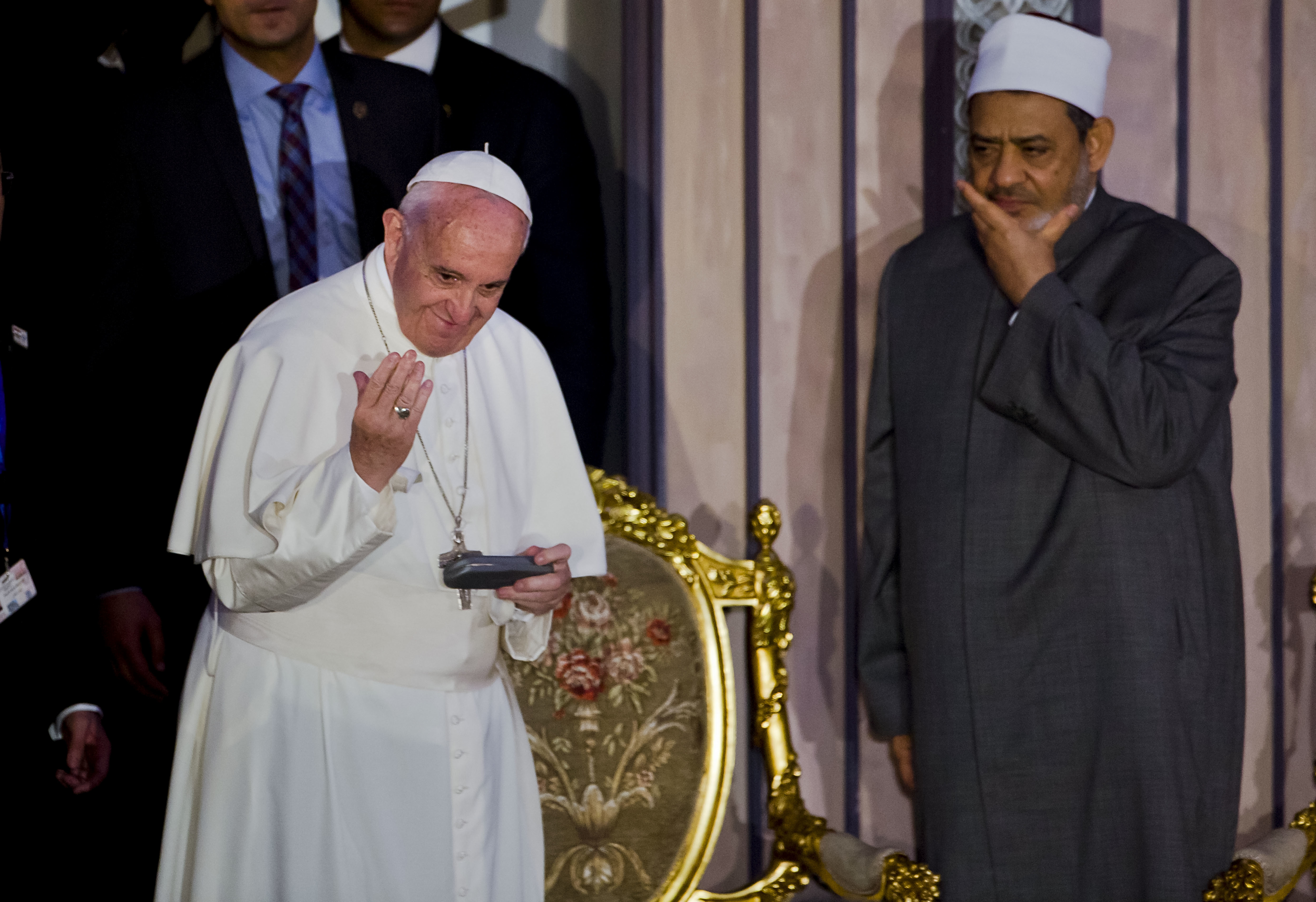 Папа Франциск е в Кайро