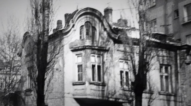Двойна къща в София отиде в историята
