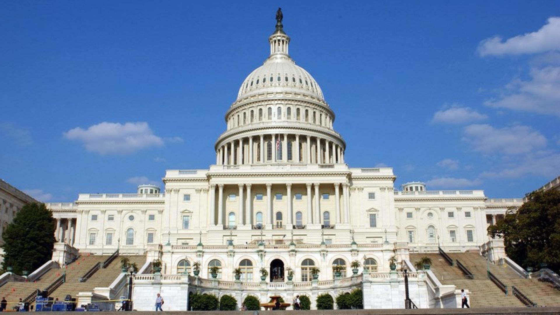 В Конгреса на САЩ гласуваха нови санкции против Русия и Иран